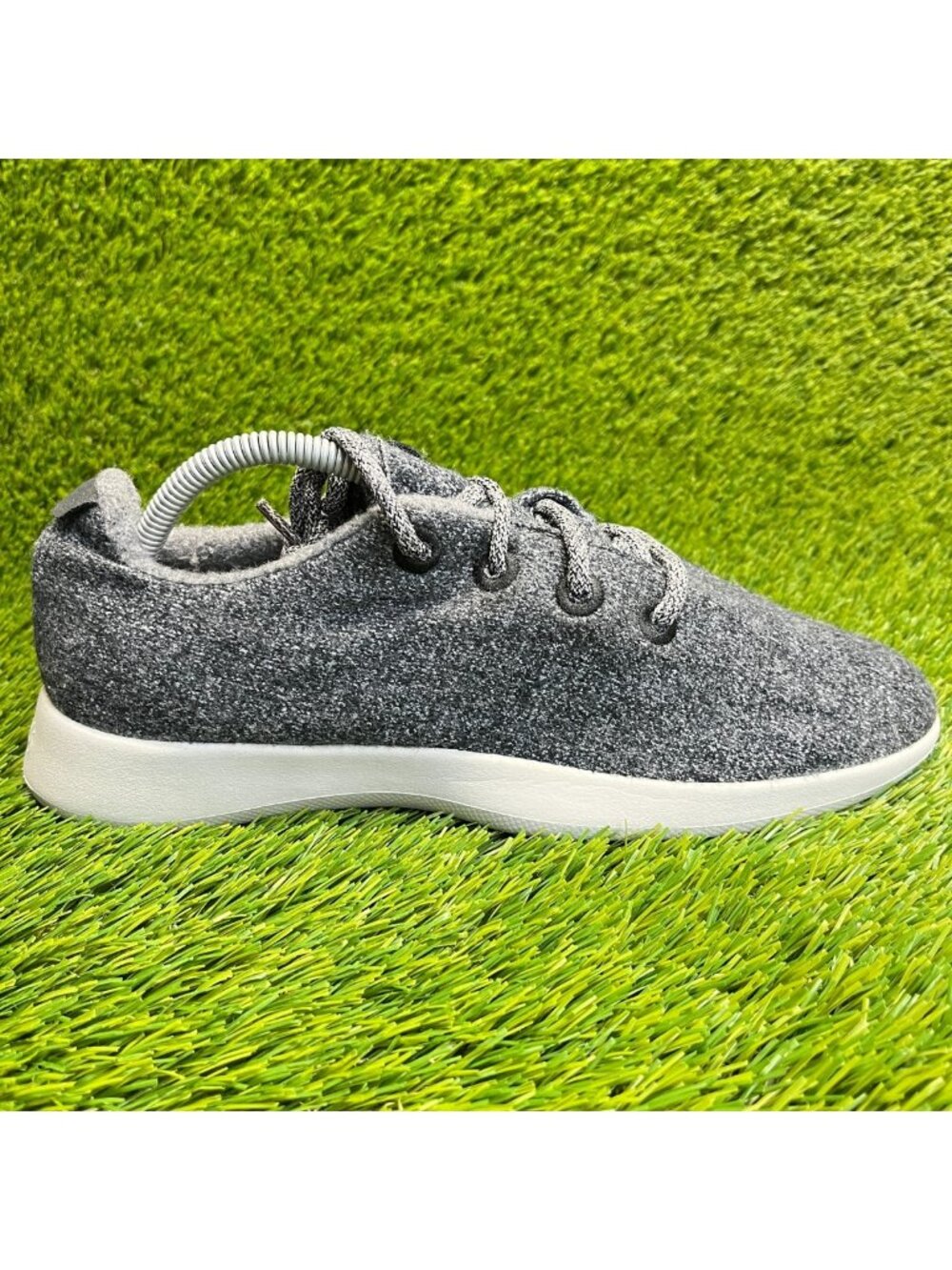 Allbirds Wool Runners Mens Size‎ 10 Gray White Casual Walking Shoes Sneakers